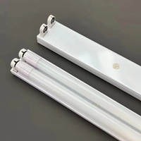 Vente directe usine – Support mural à vis pour LED, double tube, support de lampe en PP, 1200 mm, 600 mm, support d'éclairage LED, base G13, 2 ans de garantie