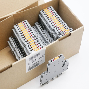 Gloednieuwe originele PLC <span class=keywords><strong>3</strong></span> UKK 5-MTK-<span class=keywords><strong>P</strong></span>/<span class=keywords><strong>P</strong></span>-LA 60RD/O-U 2800046 Blade Disconnect Termal Industrial Automation Product * Beste prijs - Product Image 1