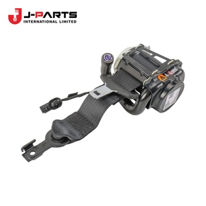 ฝาครอบตัวดึงเข็มขัดนิรภัยด้านหน้า, เครื่องยนต์ RH สำหรับ Toyota HIACE LH103 ปี 1993-1998 รุ่น 73223-95J01 - Product Image 3