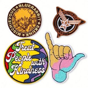 Parche de Aplique para Ropa con Diseño de Fabricante, Parches Bordados Personalizados - Product Image 1