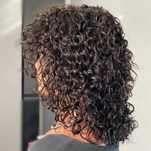 Pelucas de Cabello Brasileño Corto Bob con Ondas de Agua, Sin Pegamento, Pre-Desplumadas, Nudos Decolorados, Encaje Frontal 13x4, Cabello de Bebé, Estilo Rizado, 180% de Densidad - Product Image 1