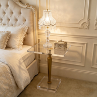 Table d'appoint carrée en acrylique transparent avec support en métal doré, table d'appoint moderne transparente pour hôtel, salle à manger, salon, chambre à coucher, table de chevet