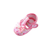 Nouvelles chaussures de princesse pour filles, motif dessin animé, 0-1 an, avec nœud mignon, respirantes, antidérapantes, semelle souple et semelle extérieure composite pour bébé