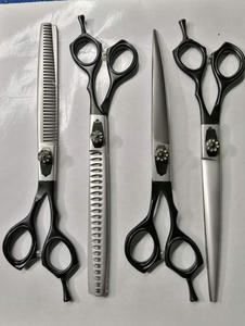 กรรไกรตัดผมสำหรับช่างตัดผม,กรรไกรตัดผมแผ่นเหล็ก HRC UFO DMS ขนาด5นิ้ว DMS65 - Product Image 4