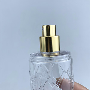 Flacons de parfum en gros avec bouchons et motifs en PET, corps en forme de bouchon, style similaire à celui de <span class=keywords><strong>Victoria</strong></span>'s <span class=keywords><strong>Secret</strong></span>. - Product Image 6