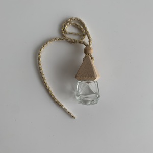 Perfume de vidrio transparente vacío colgante viales de vidrio fragancia Natural coche Essentia difusor de aceite 8ml ambientador de coche colgante - Product Image 6