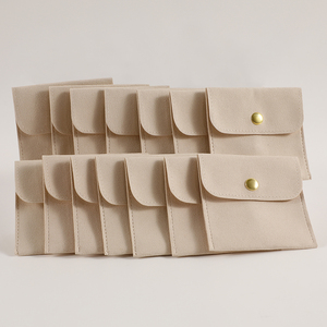 PUPPYSWE Sell 40pcs 8*8cm Microfiber Jewelry Bag <b>No</b> <b>logo</b> High Quality Velvet Pouch Bag Jewelry Packaging Pouch Without <b>logo</b> - Product Image 4