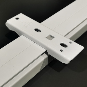 Rail de rideau à ressort Shangfei Spring Single Top Code 6, 6,3, 6,7 mètres pour stores enrouleurs, installation facile - Product Image 1