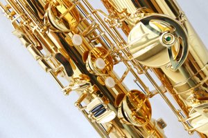 Sassofono Baritono Eb FBS-100L in Ottone Laccato Oro, da Low A a High F #   Strumento a fiato professionale - Product Image 4