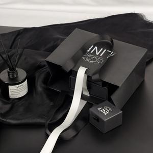 Bolsa de Papel Kraft Personalizada para Compras, Ropa, Regalos, con Asa de Lujo, Mini Bolsa de Papel Impresa con Logotipos - Product Image 4