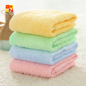 Toalla Cuadrada de Fibra de Bambú 26x26cm, Suave y Absorbente, Paño para la Cara de Niños, Pañuelo, Regalo para Limpieza del Hogar - Product Image 1