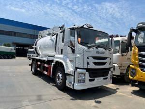 Camion-citerne à vide septique ISUZU GIGA 10000L personnalisé pour l'exportation, avec bras d'aspiration rotatif à 360 degrés, pompe à vide importée JUROP/MORO/SAMSON - Product Image 6