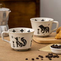 Ensemble de 2 tasses à café en céramique vintage de 12 oz, faite à la main, en poterie rustique, passe au micro-ondes et au lave-vaisselle, design animaux de dessin animé, pour l'automne et l'hiver