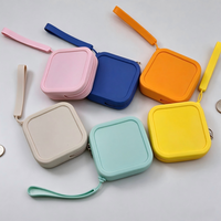 Kantong Ritsleting Silikon Mini Persegi dengan Logo Kustom, Tas Penyimpanan Portabel untuk Earphone, Kabel Pengisi Daya & Aksesori Kosmetik Kecil