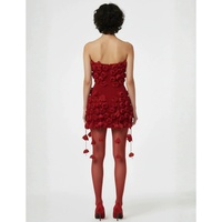 Robe courte moulante sans bretelles pour femmes, décorée de fleurs 3D, élégante, pour soirée, décontractée, mini robe pour vêtements, mini robes