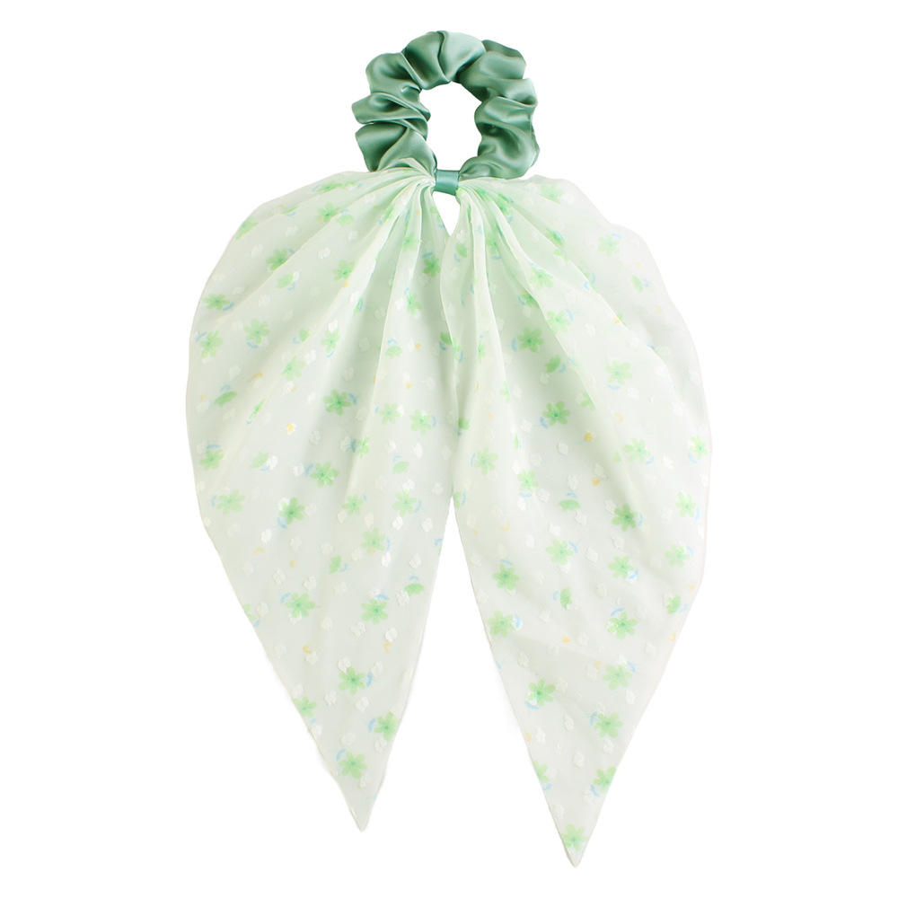 สีเขียว