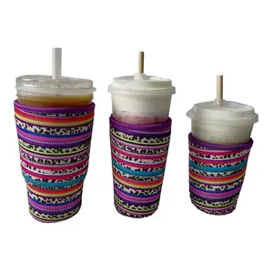 Kunden spezifische 32OZ isolierte Kühltasche Neopren Iced Kaffeetasse halter Multi Colors Design Neopren Kaffeetasse Hüllen