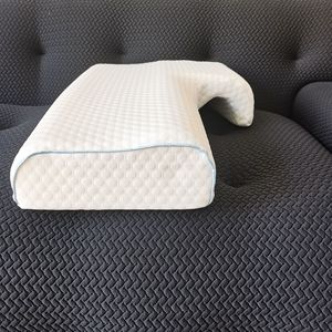 Couples oreiller Portable repose-bras mousse à mémoire pour Anti-main pression cou soulagement de la douleur arqué dormir câlin coussin cervical pour - Product Image 3