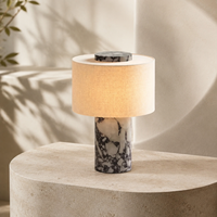 Lampe de table de luxe en albâtre et laiton avec abat-jour en tissu moderne |   Lampe de chevet décorative LED blanc chaud pour salon et chambre à coucher