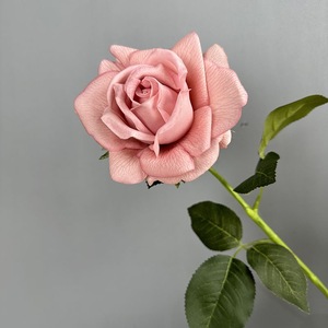 Tallo de Rosa Artificial Duradero con Pétalos de Tacto Real para Decoración de Jardín Exterior e Interior del Hogar - Product Image 3