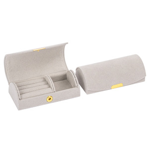 Caja de Almacenamiento de Joyas de Terciopelo Estilo Ins, Caja para Anillos, Aretes y Collares, Caja de Almacenamiento de Joyas Portátil para Viajes - Product Image 2