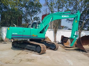 Kobelco SK200 Crawler Excavator 2022 Model 20 Ton with Digging Bucket Green Color <b>Used</b> <b>Machine</b> Kawasaki Hydraulic Pump - Product Image 2