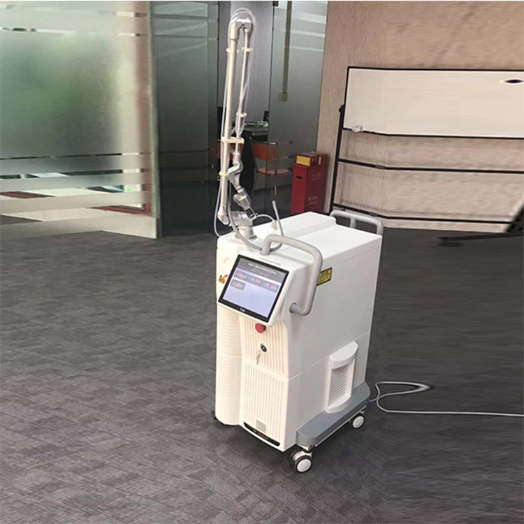 Wholesale Portable Scar removal Laser Equipment home use Rejuvenation Vaginal Co2 Fractional Laser CO2 For Pigment Removal