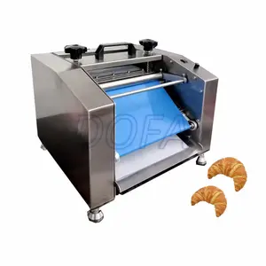 good quality mini croissant bread rolling machine Table top chocolate croissant maker roller