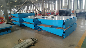 Plataforma Niveladora Fija con Plataforma de Acero de Alta Resistencia y Bloqueo de Seguridad Hidráulico para Trabajos de Carga en Almacenes - Product Image 2