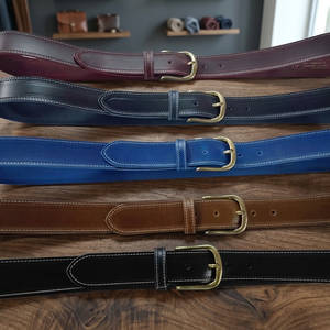 Ceinture en cuir de vache américaine vintage unisexe personnalisée OEM BS INTERNATIONAL, bleu, vert, marron, chocolat, boucle carrée en acier - Product Image 1