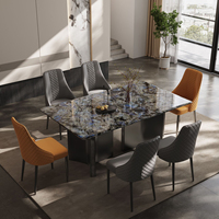 Ensemble de salle à manger moderne de luxe en pierre de cristal, table rectangulaire 6 places + base en métal créative (chaises orange/gris matelassées)