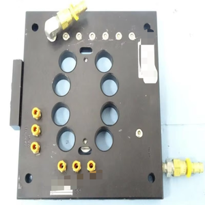 1018346b Placa base neumática (37031-Usado) Nuevo controlador de programación PLC de automatización Industrial de almacén listo Original - Product Image 1