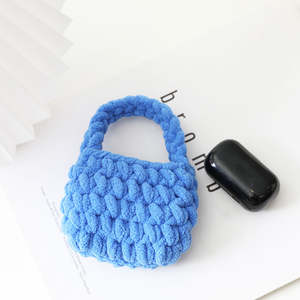 Étui pour écouteurs en coton fait main mignon en laine crochetée pour <span class=keywords><strong>Airpods</strong></span>, sacs de rangement pour petits ours, cadeaux, sacs colorés - Product Image 6