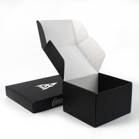 Boîte d'expédition en carton ondulé noir mat avec impression intérieure personnalisée, boîte d'expédition noire de luxe pour l'emballage de produits de commerce électronique de marque