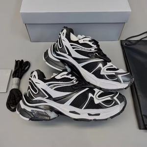 Chaussures de course décontractées de luxe respirantes de style marche, baskets épaisses de créateur de haute qualité, modèle original Runner 2.0 - Product Image 2