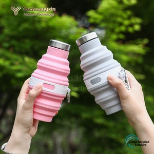 Botella de Agua Plegable de Silicona Rosa, Portátil, para Senderismo, Camping y Uso al Aire Libre - Product Image 2