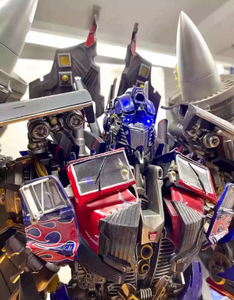 Estatua de <span class=keywords><strong>Optimus</strong></span> <span class=keywords><strong>Prime</strong></span> de American Comics para Coleccionistas, Material de Resina, Pintada a Mano, Artística, Ultra Detallada - Product Image 4