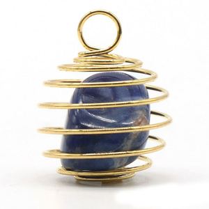 Collier pendentif à ressort enroulé HY, en alliage de cuivre, motif cœur de pêche, style rétro, mignon et exquis, idéal comme cadeau, en promotion - Product Image 2