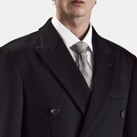 Laine italienne moderne fusionnée double face 100% laine 95 °   Manteau en laine italienne pour homme à double boutonnage et revers pointus