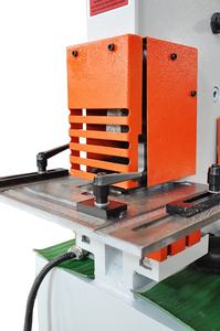 Corta, Perfora y Más con una Unidad Multifuncional que Ahorra Espacio: Máquinas de Corte y Perforación - Product Image 3