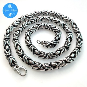 Collana di gioielli in acciaio inossidabile a catena pesante di <span class=keywords><strong>Design</strong></span> bizantino classico antico per uomo e donna - Product Image 1