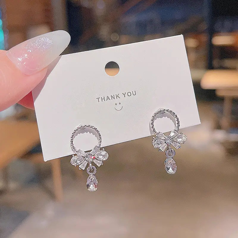 Korean version The New super fairy rhinestones bowknot earrings vintage temperament earring personality delicate ear studs