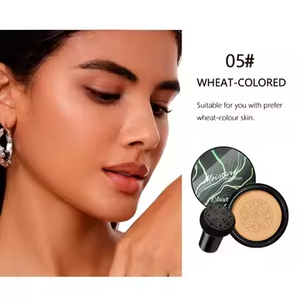 Cabeza de hongo ergonómica <span class=keywords><strong>CC</strong></span> <span class=keywords><strong>Cream</strong></span> que ofrece una cobertura media con una textura ligera que se ajusta a un acabado mate natural - Product Image 5