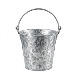 Grand seau à glace décoratif en alliage d'aluminium avec poignée robuste, durable et éco-responsable pour le stockage de la glace et le refroidissement de la bière à la maison - Product Image 4