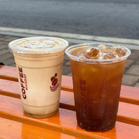 Gobelets jetables en PET de 9 oz (78 mm) pour boissons froides, avec logo personnalisé, couvercle plat/dôme transparent en plastique, certifiés EU/ISO9001, marque Wolff, gobelets gratuits