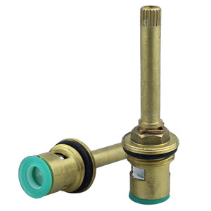 Válvula de Cobre de 4 Puntos con Núcleo Oculto, Grifo de Cierre PPR con Accesorio de Cerámica Extendido para Cartuchos de Grifo - Product Image 3