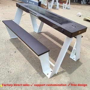 Panca da Esterno Intelligente in Acciaio Inox con Funzione di Ricarica per Telefono, 4 Posti, Design Moderno e Personalizzabile - Product Image 2