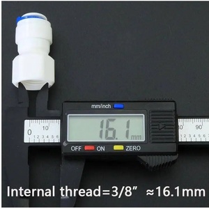 <span class=keywords><strong>Raccordo</strong></span> Dritto a Innesto Rapido con Filettatura Femmina <span class=keywords><strong>3</strong></span>/<span class=keywords><strong>8</strong></span>\" per Tubo OD <span class=keywords><strong>3</strong></span>/<span class=keywords><strong>8</strong></span>\" - Product Image 4