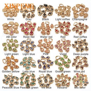 Vente en gros de strass en cristal <span class=keywords><strong>AB</strong></span> en métal à coudre pour vêtements Drop Flatback Glass Sewing Rhinestones for Women Dresses - Product Image 6