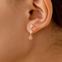Anting-anting gantung semanggi berdaun empat berlapis emas warna-warni perak sterling 925 SPJ Wholesale, anting-anting kancing semanggi keberuntungan untuk wanita